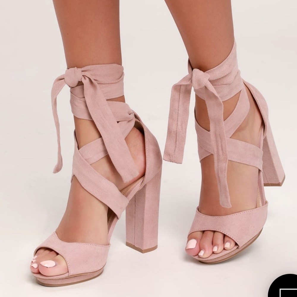 Lulus Heels !!